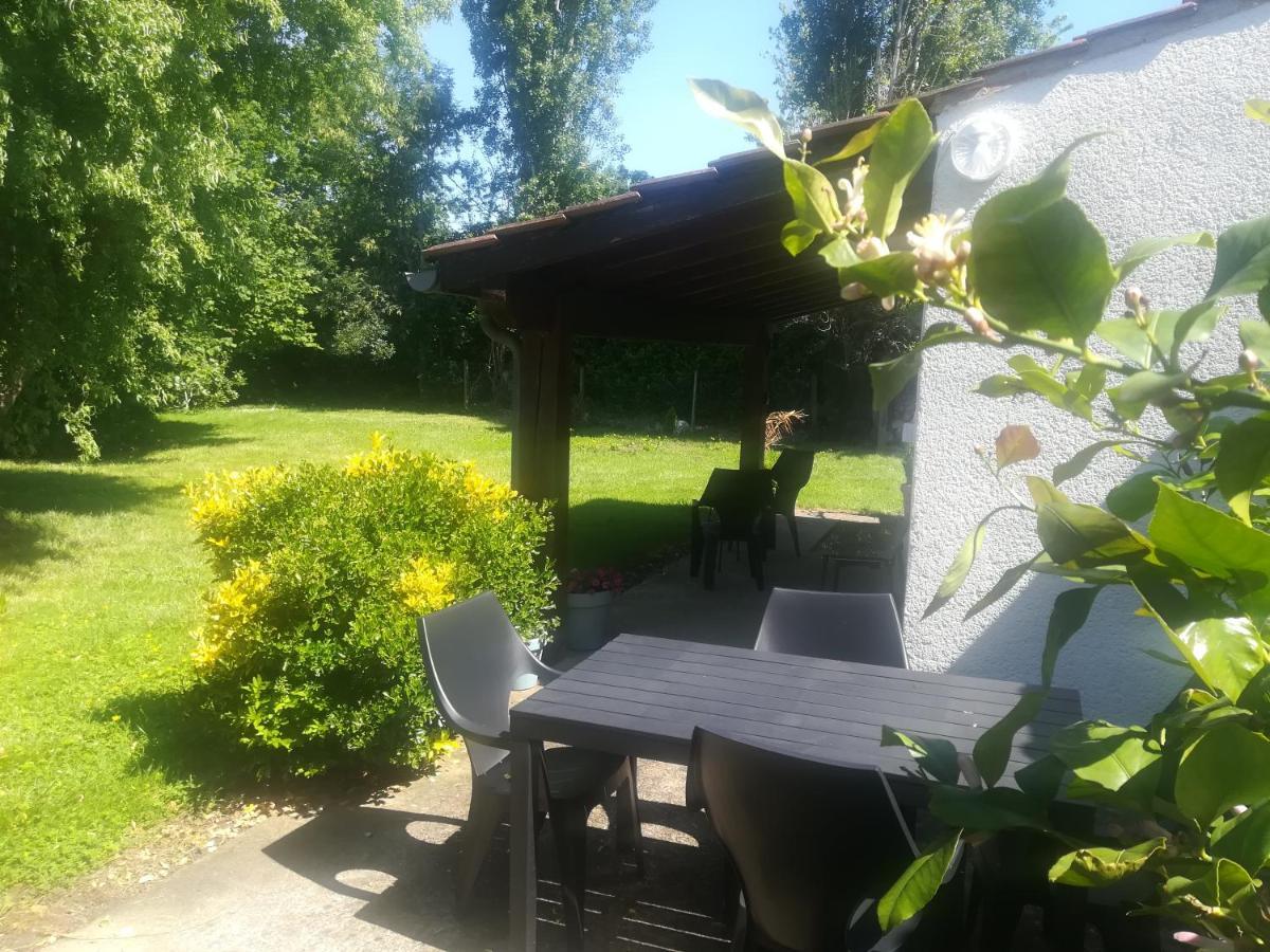 Studio Avec Jardin A 5 Min Du Parc Walibi Roquefort  المظهر الخارجي الصورة